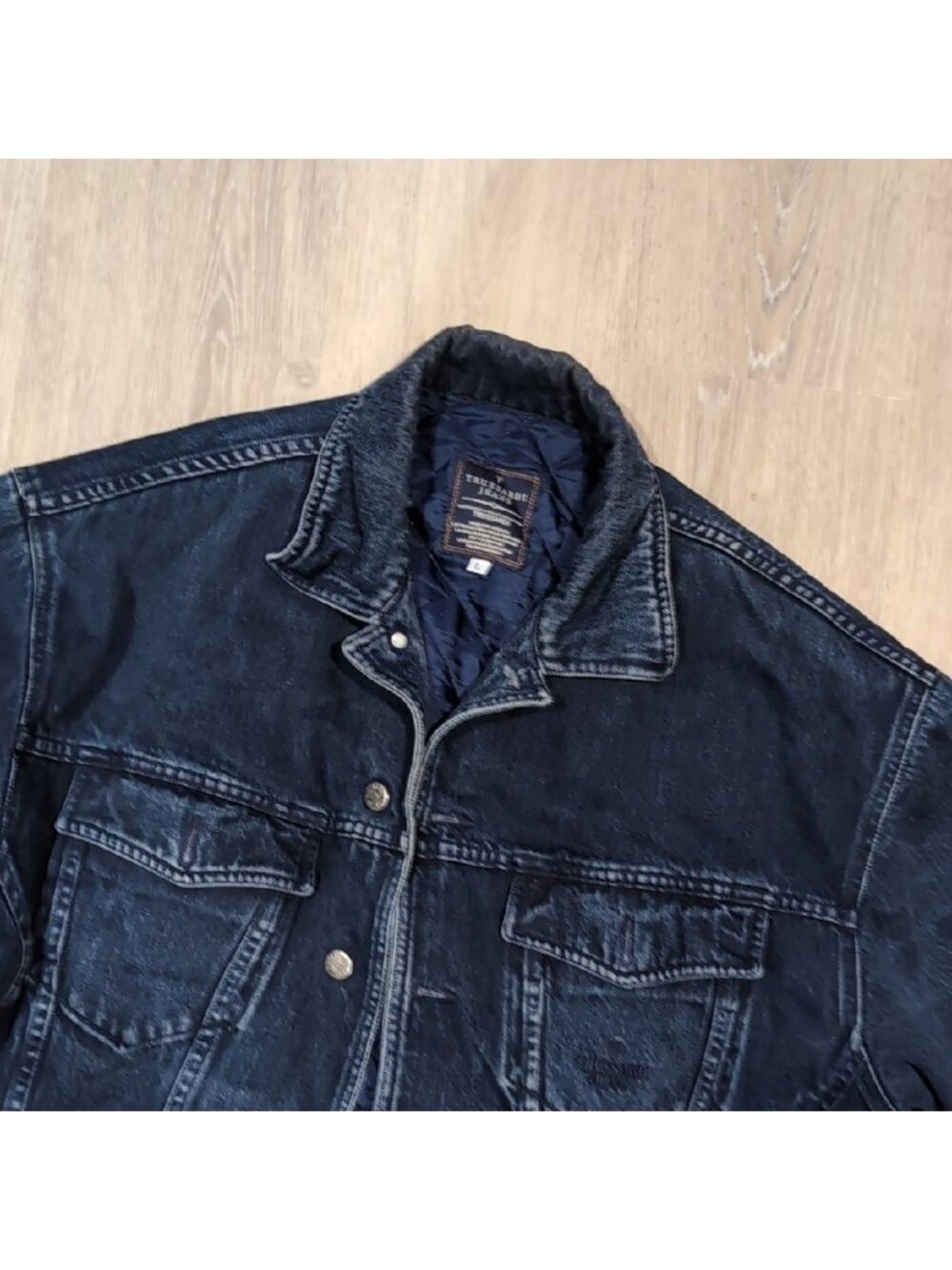 Denim Jean Jacket with Leather Collar Quilted Lining Vintage - Picture 6 of 15